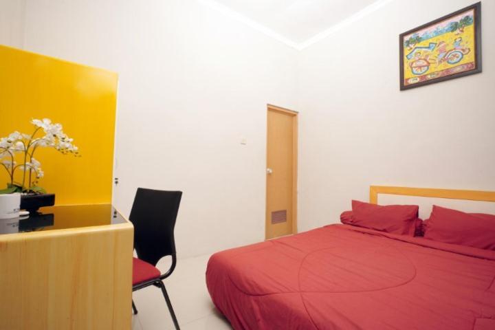 Dparagon Pamela 3 Hostel Yogyakarta Kültér fotó